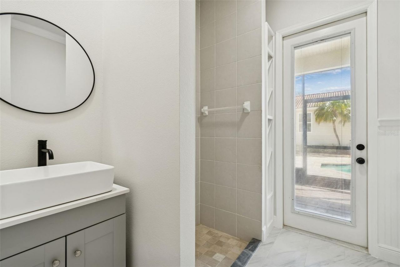 18909 Apian Way, Lutz, FL 33558 Photo