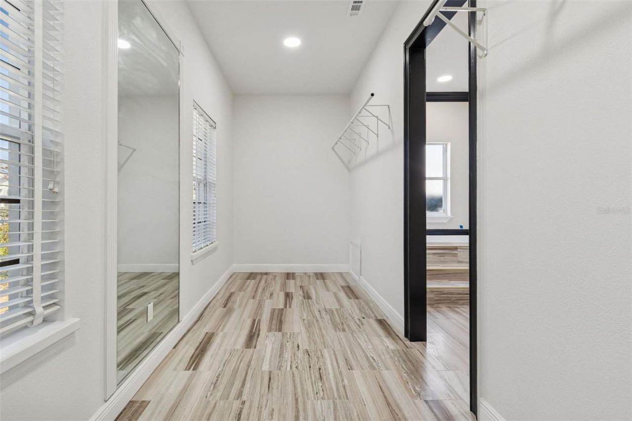 18909 Apian Way, Lutz, FL 33558 Photo