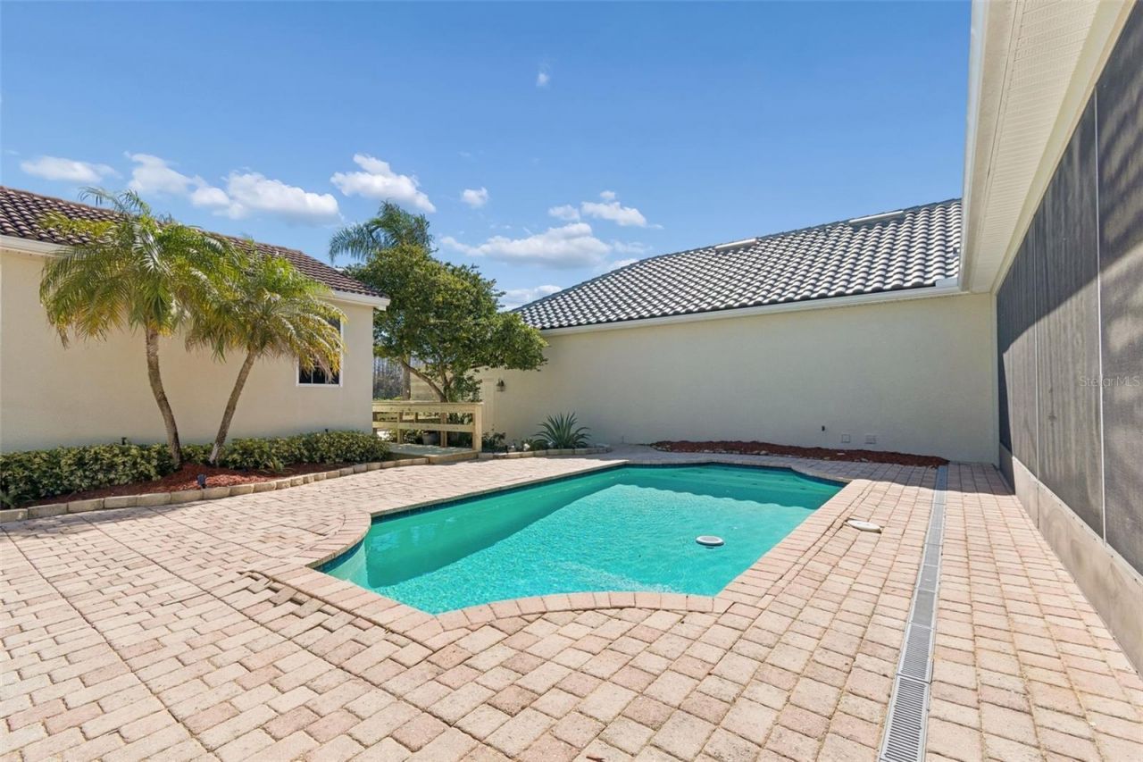 18909 Apian Way, Lutz, FL 33558 Photo