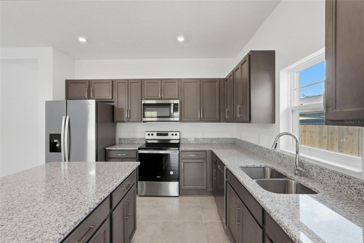 3033 54th Avenue N, Saint Petersburg, FL 33714 Photo