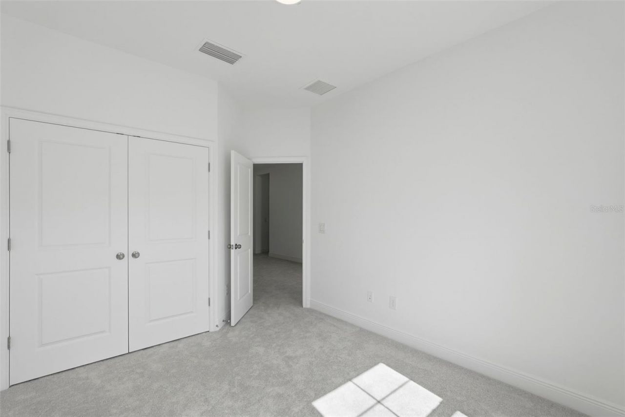 3033 54th Avenue N, Saint Petersburg, FL 33714 Photo