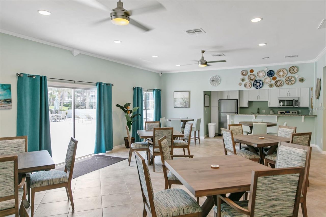 531 Sutton Place, Longboat Key, FL 34228 Photo