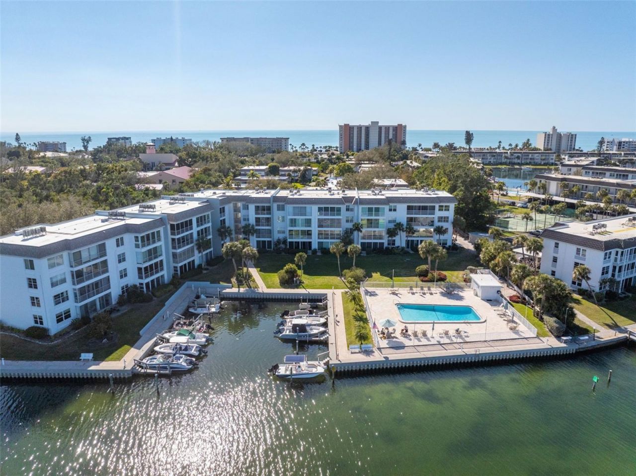 531 Sutton Place, Longboat Key, FL 34228 Photo