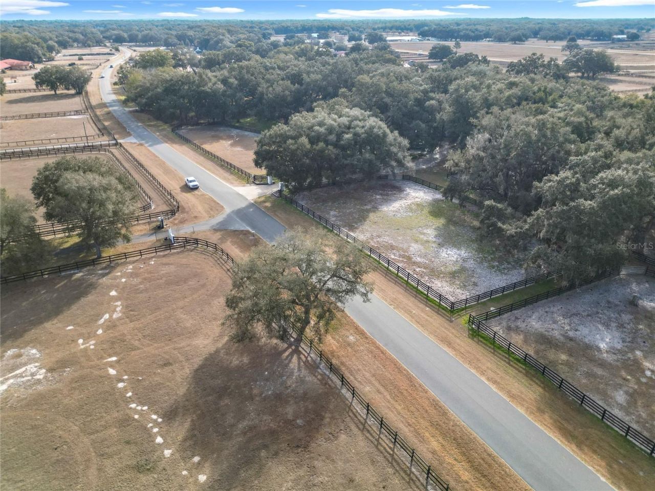 21051 SE 42nd Street, Morriston, FL 32668 Photo