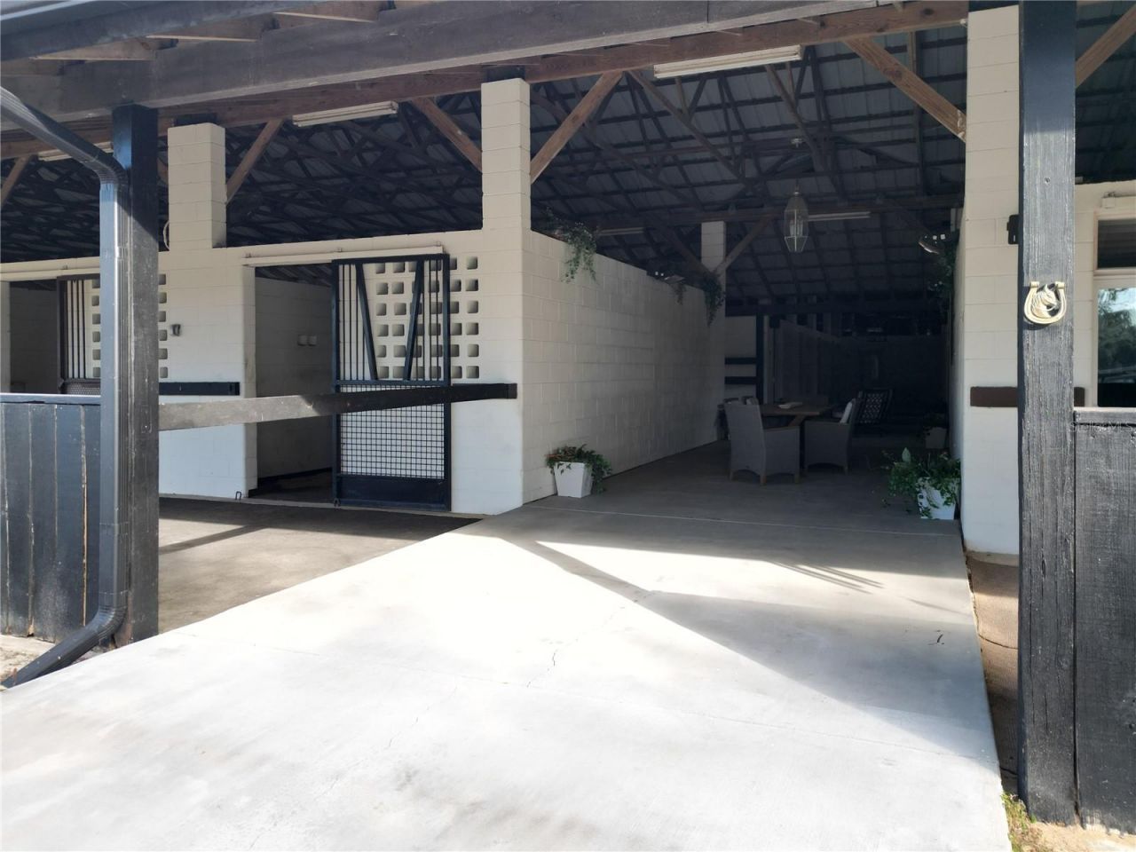 21051 SE 42nd Street, Morriston, FL 32668 Photo