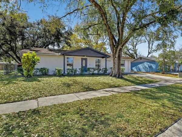3706 MISTWOOD DRIVE, TAMPA, FL 33619