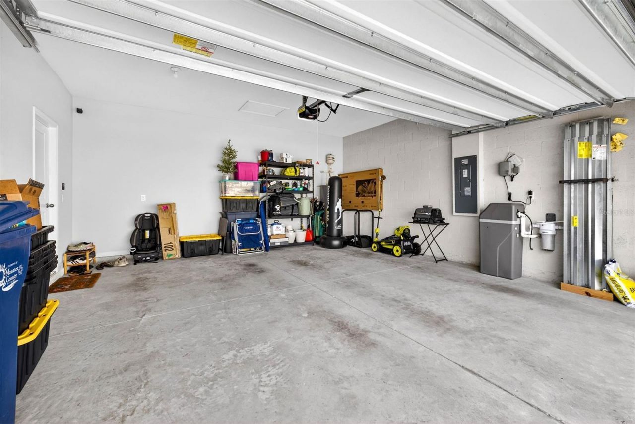 9833 Zennia Lane, Parrish, FL 34219 Photo