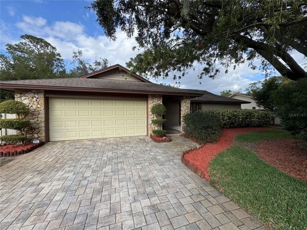 8213 LOST LAKE DRIVE, ORLANDO, FL 32817