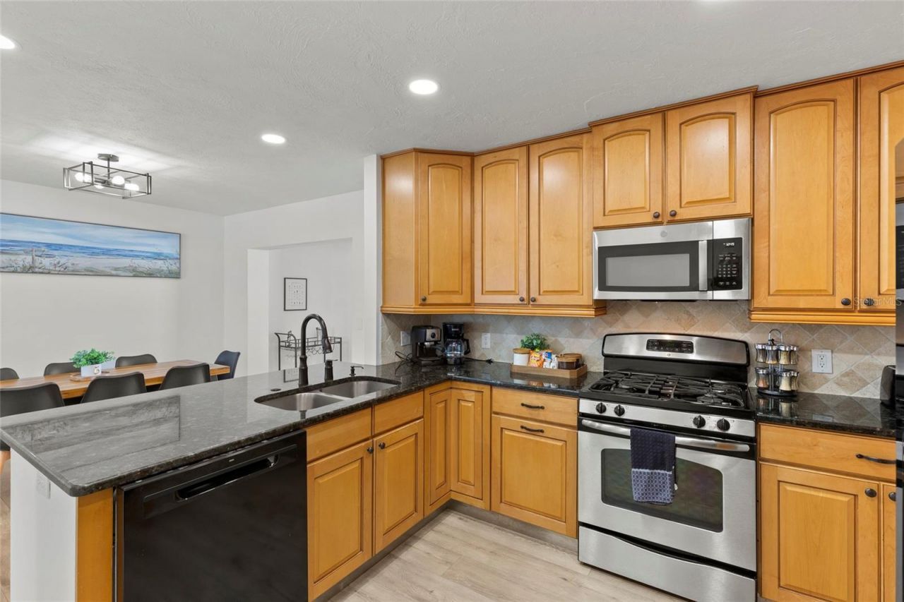 7408 14th Avenue W, Bradenton, FL 34209 Photo