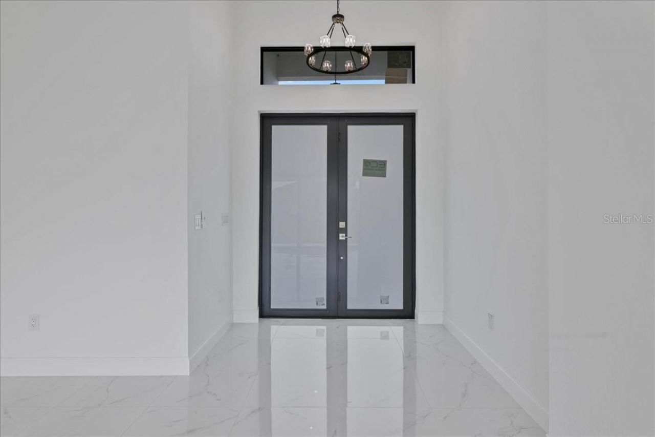 1310 NE 7th Place, Cape Coral, FL 33909 Photo