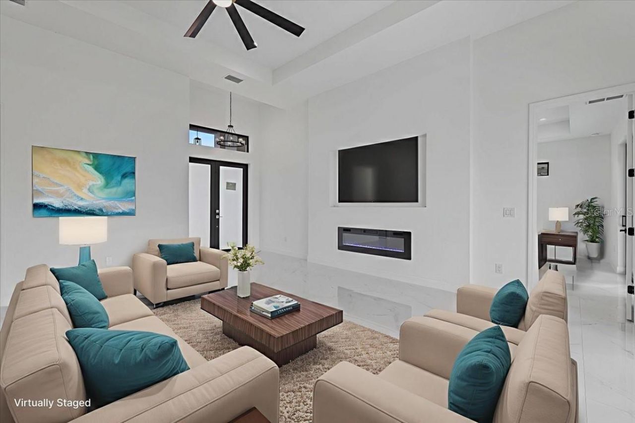 1310 NE 7th Place, Cape Coral, FL 33909 Photo