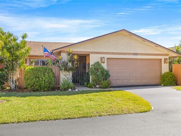 6486 Royal Woods DR, FORT MYERS, FL 33908
