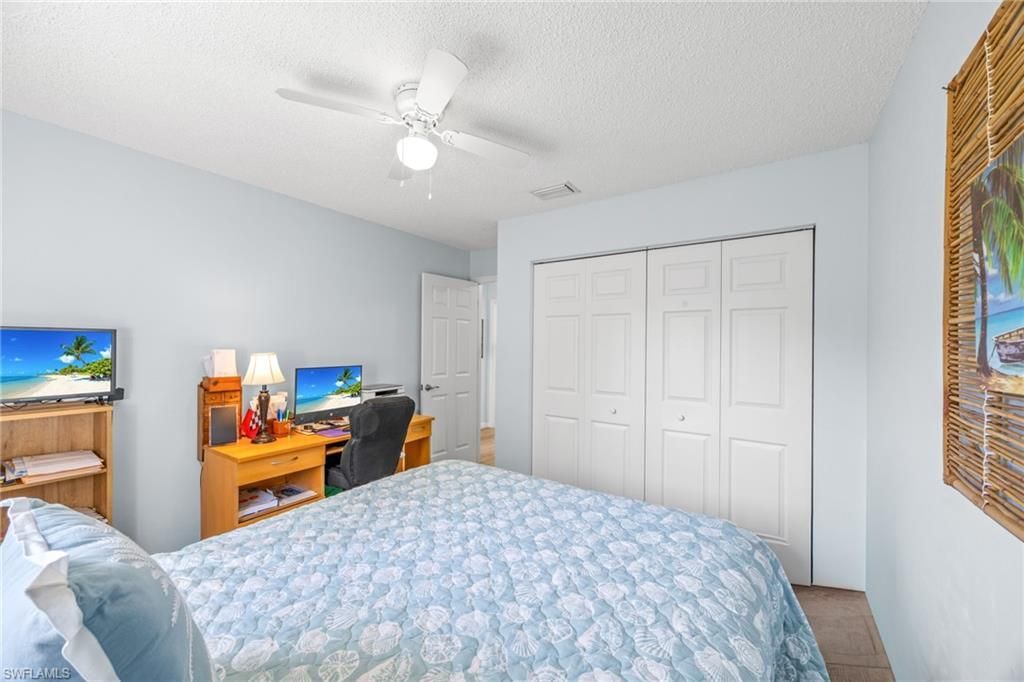 6486 Royal Woods Dr, Fort Myers, FL 33908 Photo