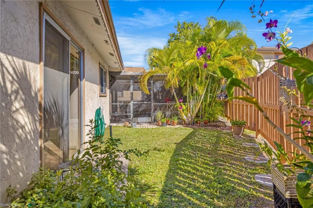 6486 Royal Woods Dr, Fort Myers, FL 33908 Photo