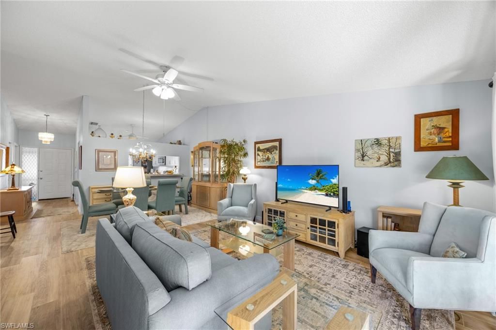 6486 Royal Woods Dr, Fort Myers, FL 33908 Photo