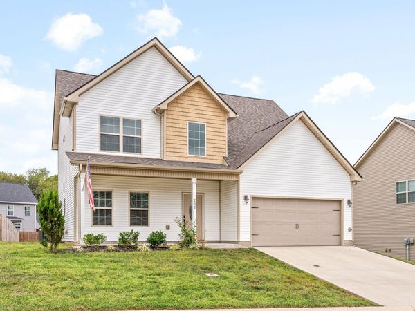 202 Geneva Ln, Clarksville, TN 37040