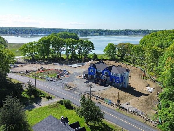 167 Atlantic St, Gloucester, MA 01930