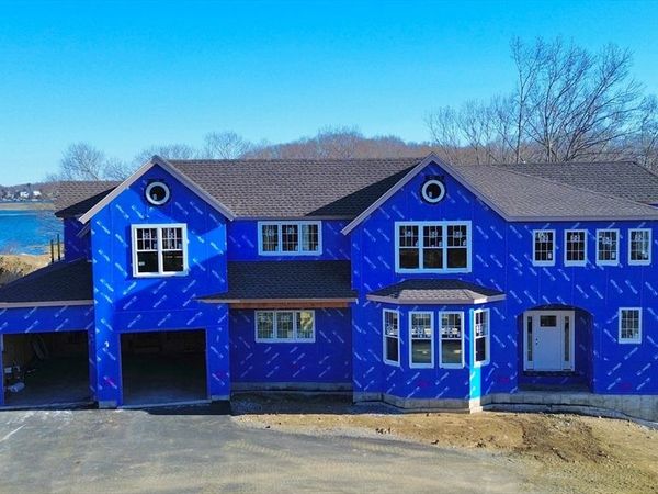 167 Atlantic St, Gloucester, MA 01930