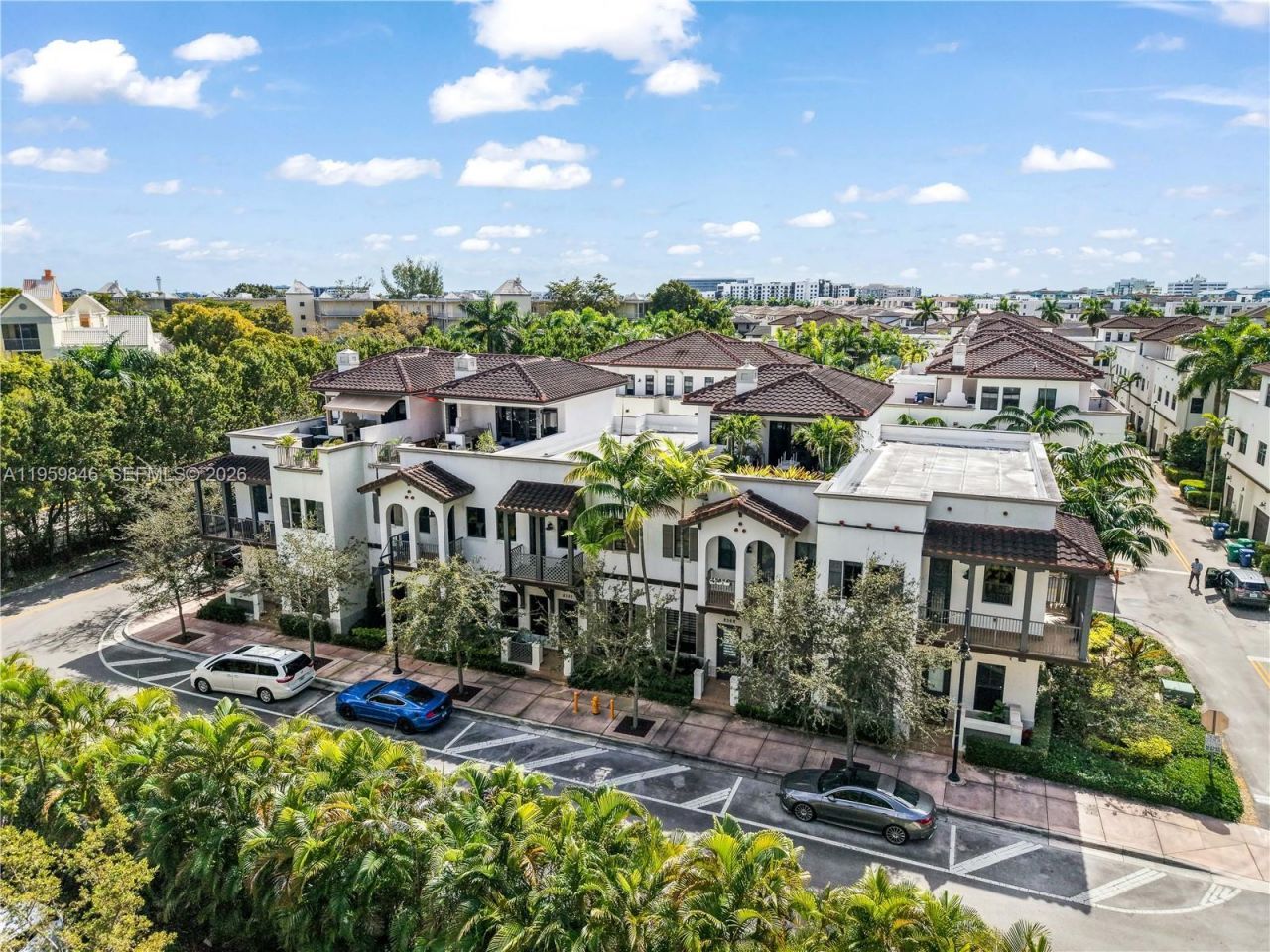 8362 NW 52nd Ter, Doral, FL 33166 Photo