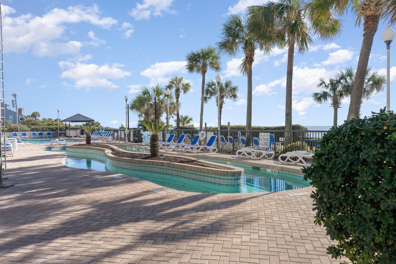 201 77th Ave. N Photo 28