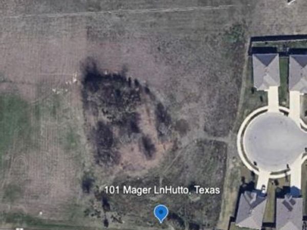 101 Mager LN, Hutto, TX 78634