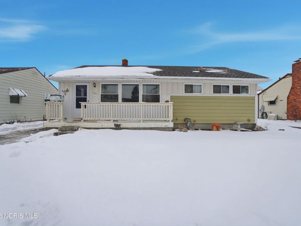 1371 Junior Drive, Maumee, OH 43537