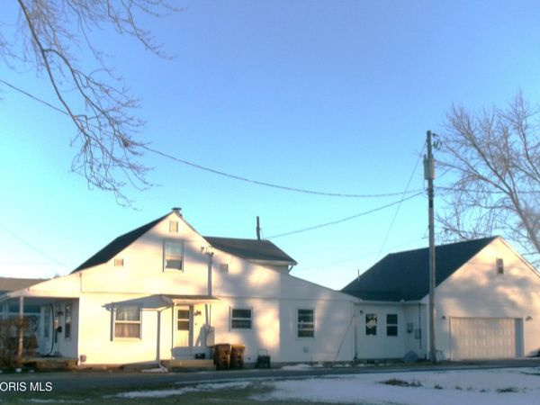 238 N Ohio Avenue, Ottawa, OH 45875