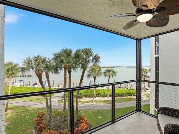 1085 Bald Eagle DR, Unit E304, MARCO ISLAND, FL 34145