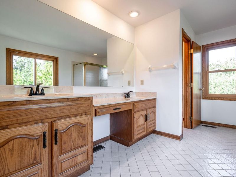 7977 Quail Meadow Lane, West Chester, OH 45069 Photo 32