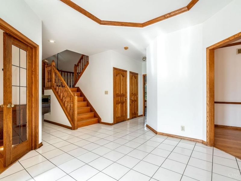 7977 Quail Meadow Lane, West Chester, OH 45069 Photo 6