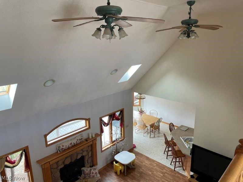 20 Marko Lane, Brooklyn Heights, OH 44131 Photo 2