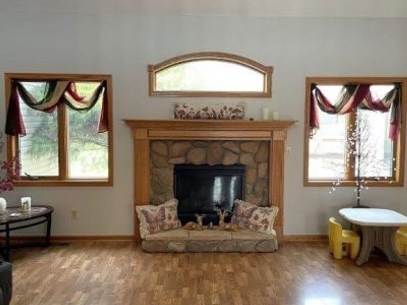 20 Marko Lane, Brooklyn Heights, OH 44131 Photo 4