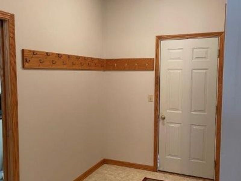 20 Marko Lane, Brooklyn Heights, OH 44131 Photo 8