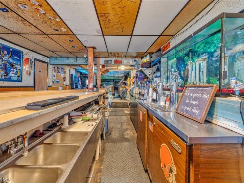 703 Lake Avenue, Elyria, OH 44035 Photo 10