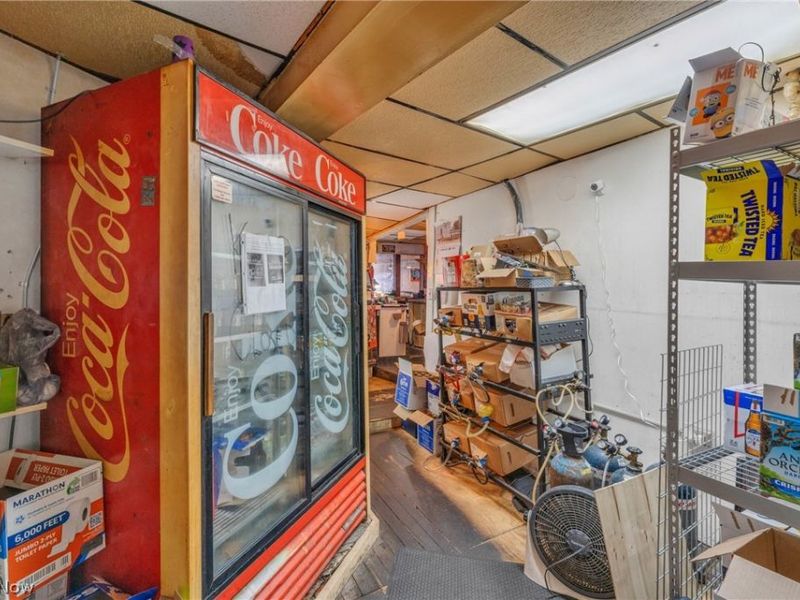 703 Lake Avenue, Elyria, OH 44035 Photo 20