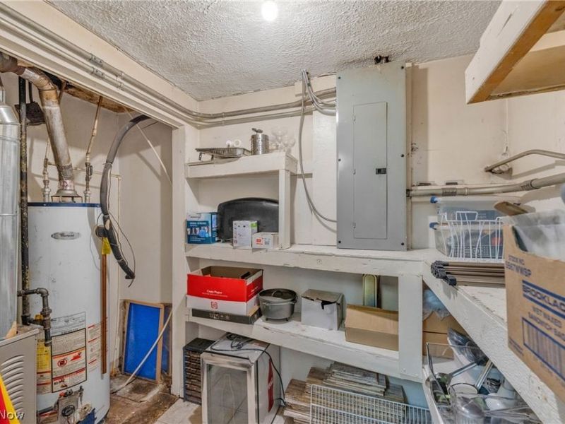 703 Lake Avenue, Elyria, OH 44035 Photo 25