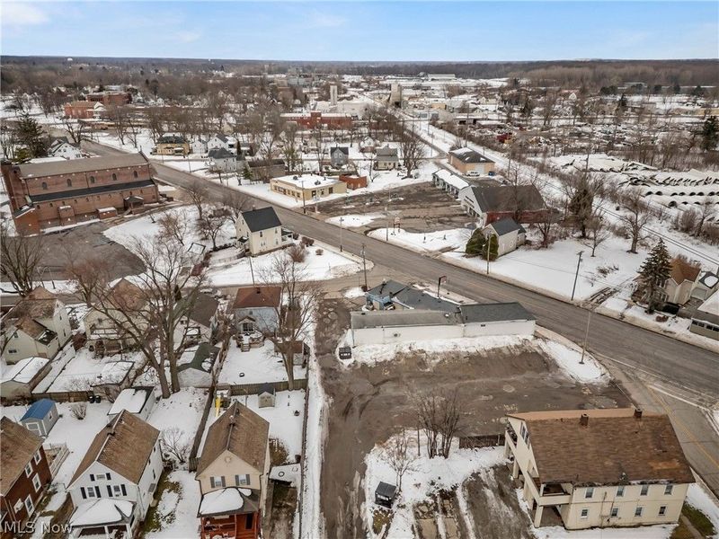 703 Lake Avenue, Elyria, OH 44035 Photo 33