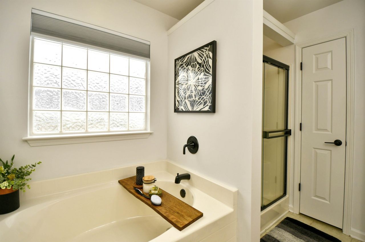 2089 Haystack Way Photo 21