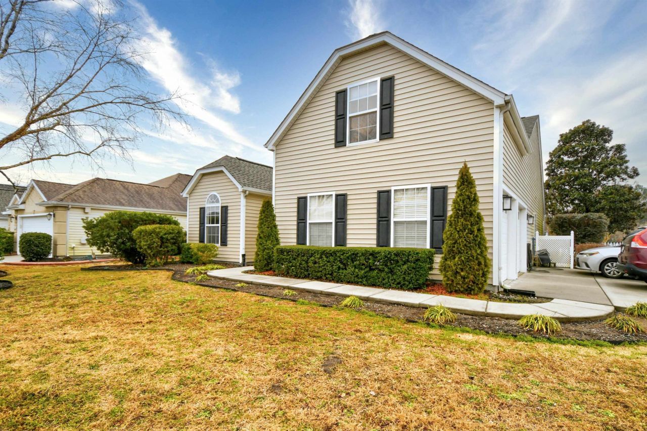 2089 Haystack Way Photo 3