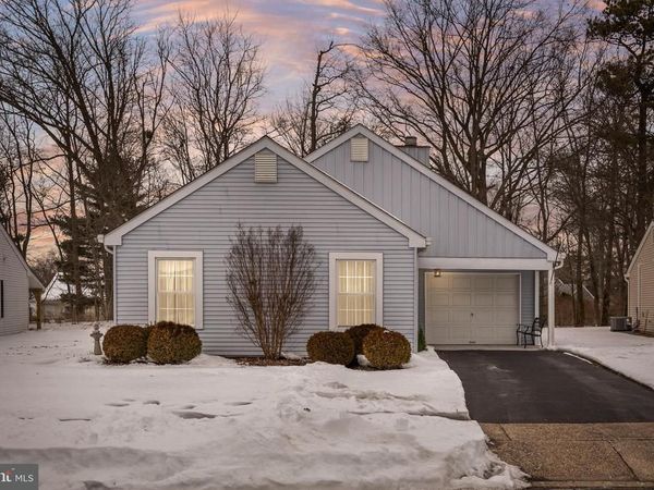 77 SHEFFIELD PLACE, SOUTHAMPTON, NJ 08088