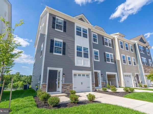 8390 DIETER DR, ROSEDALE, MD 21237