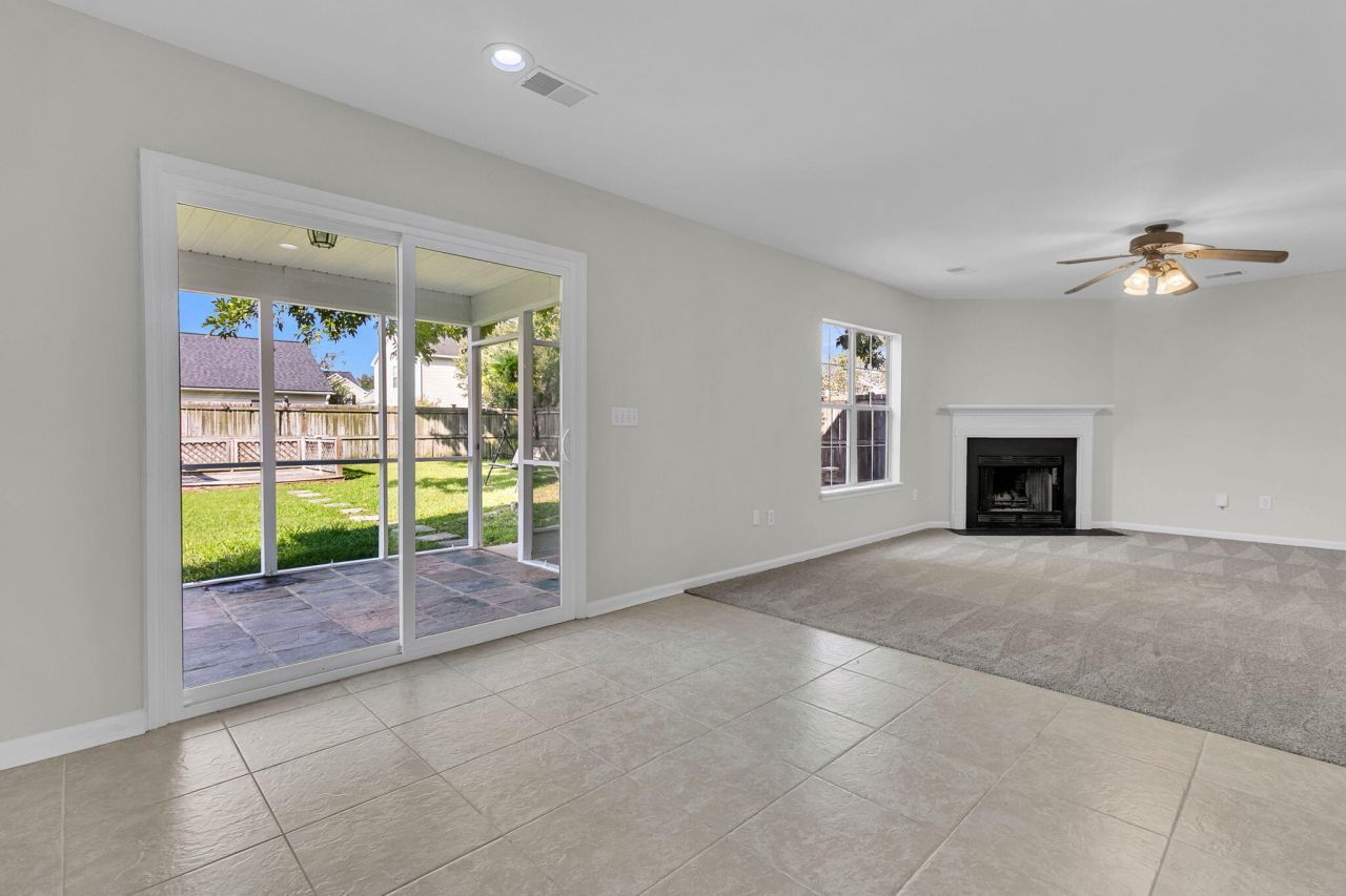 101 Wood Side Drive Photo 19