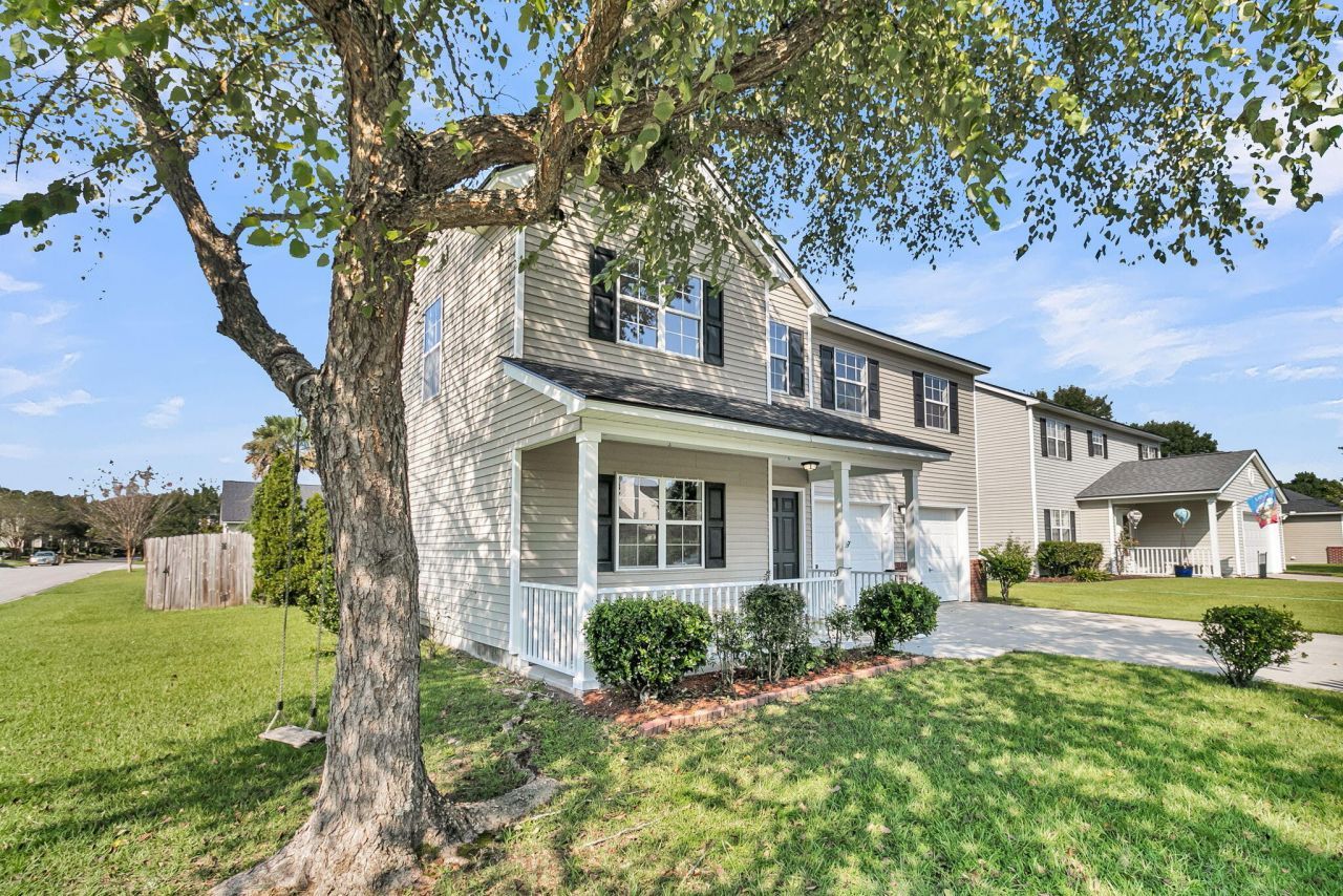 101 Wood Side Drive Photo 2