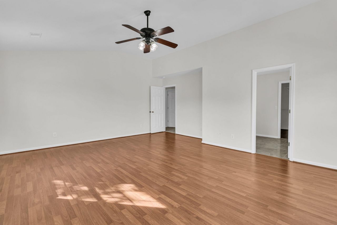 101 Wood Side Drive Photo 28