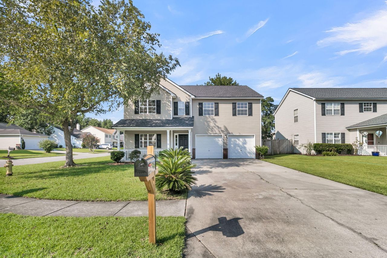 101 Wood Side Drive Photo 3