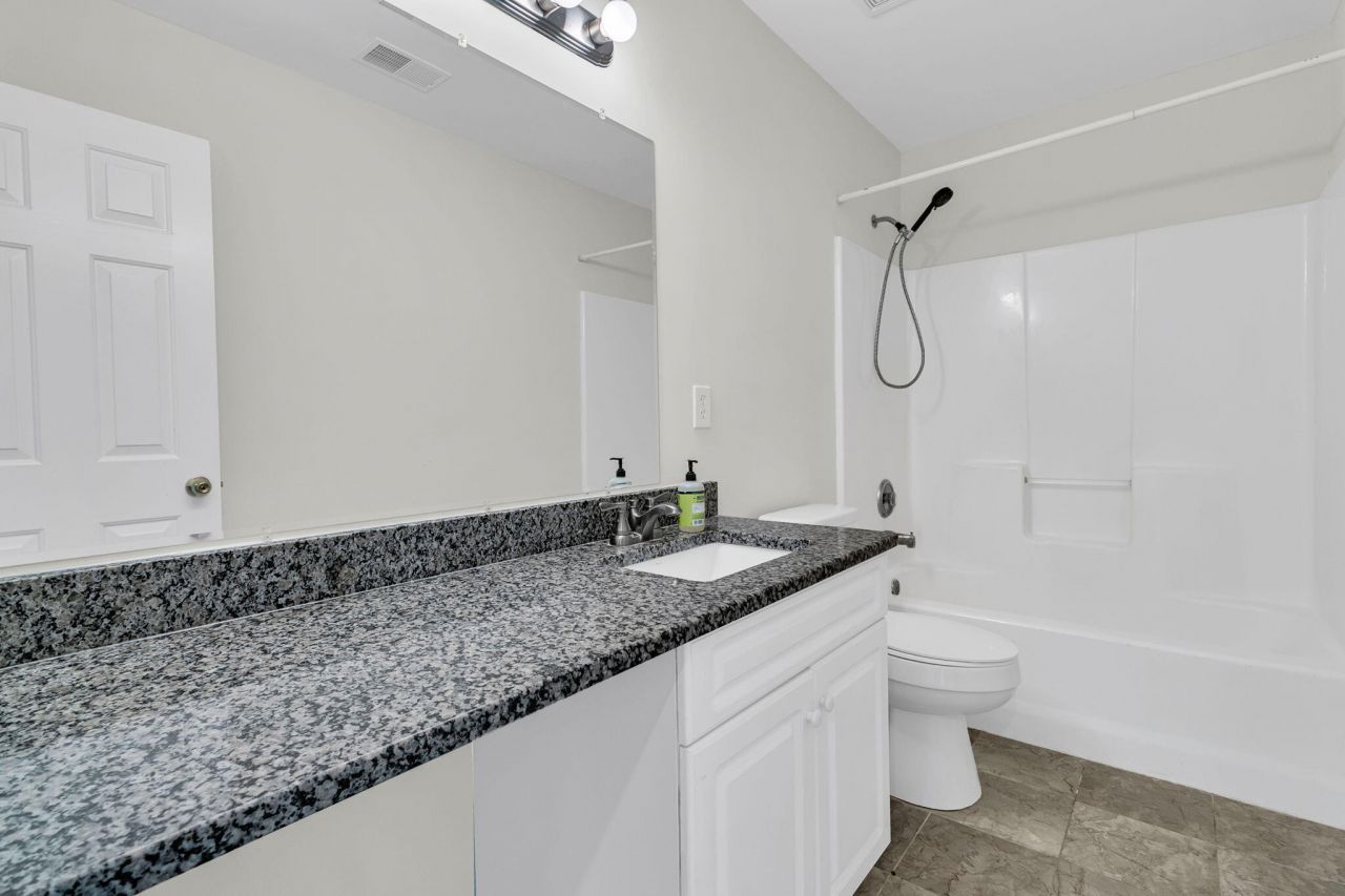 101 Wood Side Drive Photo 36