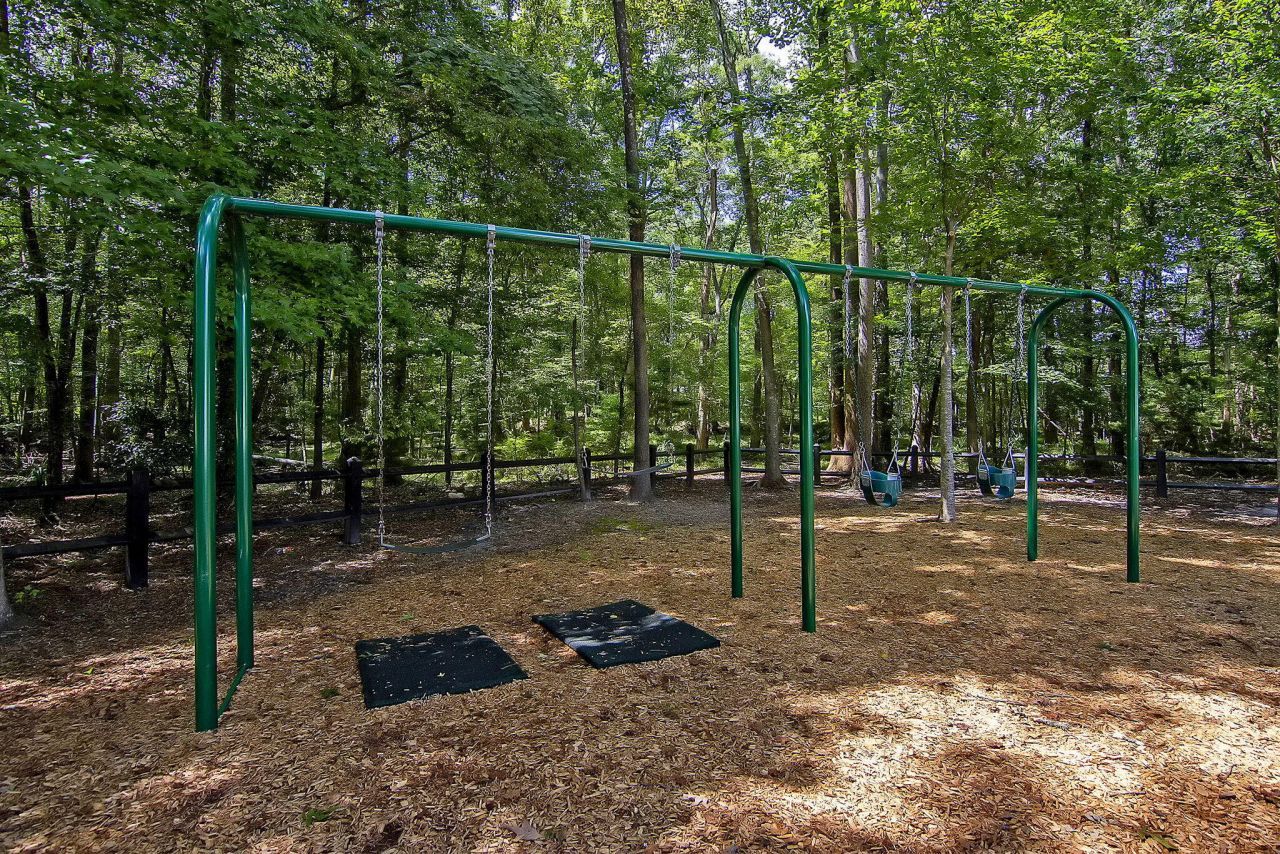 101 Wood Side Drive Photo 56