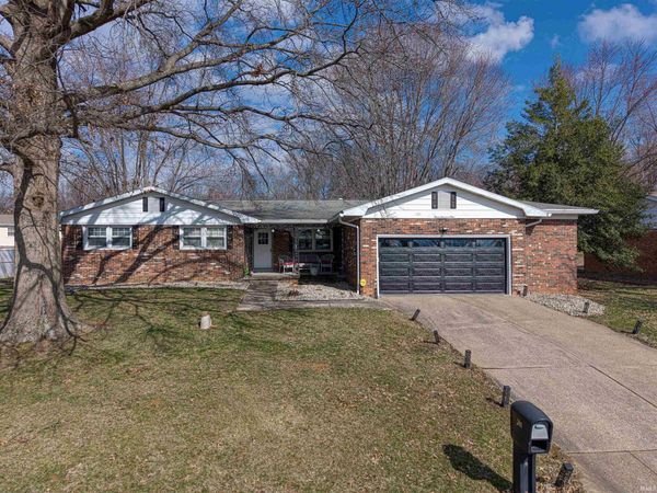 301 Springhaven Drive, Evansville, IN 47710