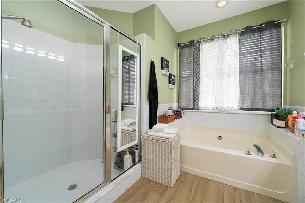 22855 Forest Ridge Dr, Estero, FL 33928 Photo