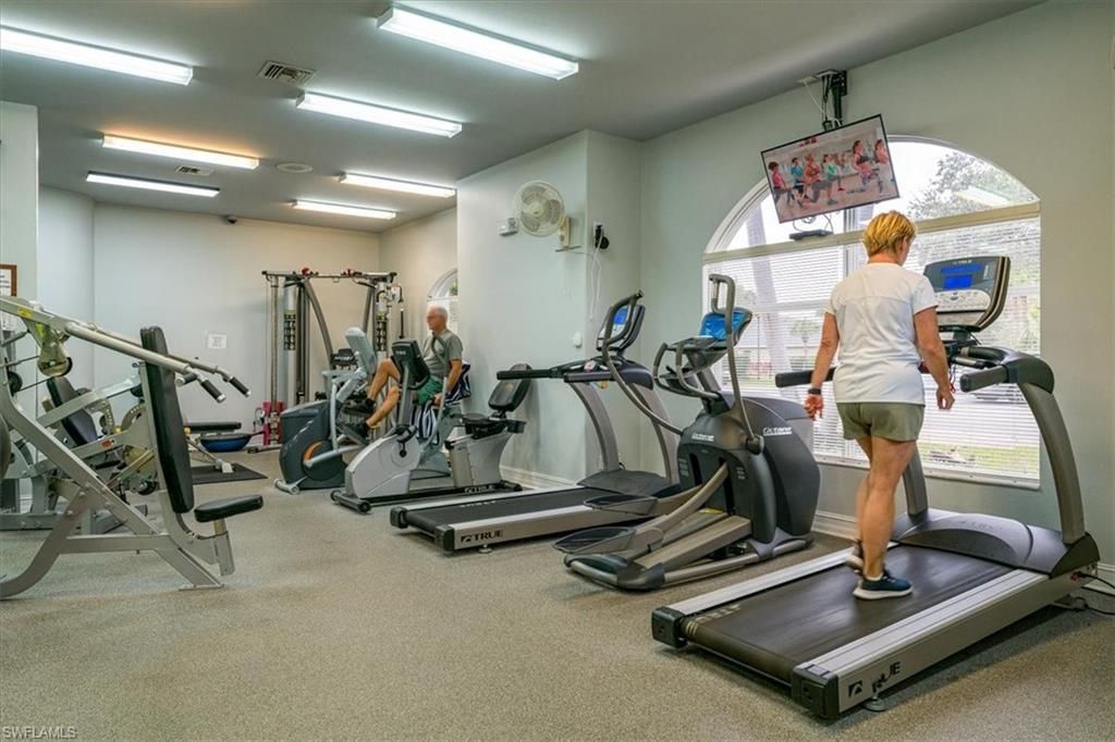 22855 Forest Ridge Dr, Estero, FL 33928 Photo